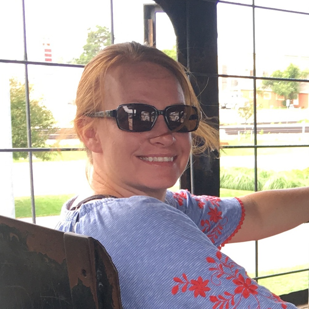 Meet your Posher, Pamela